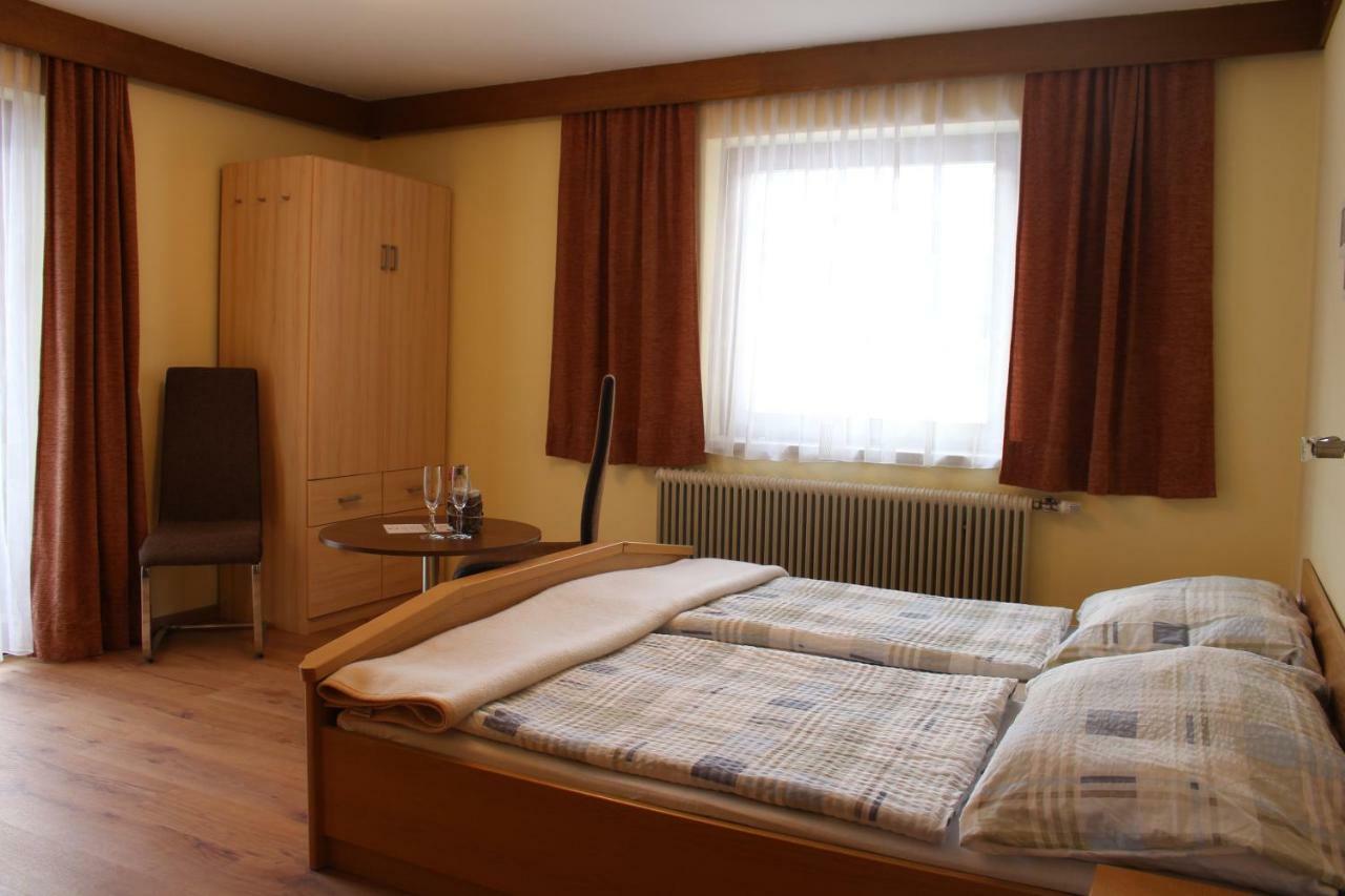 Gaestehaus Hanser Virgen Zewnętrze zdjęcie